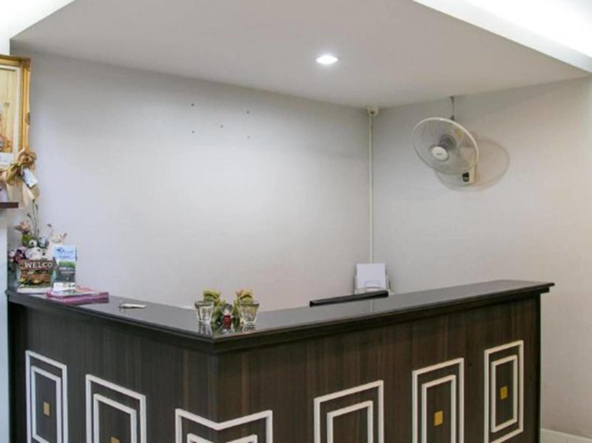 Hotel Airport Mansion Phuket Ban Bo Han Exterior foto